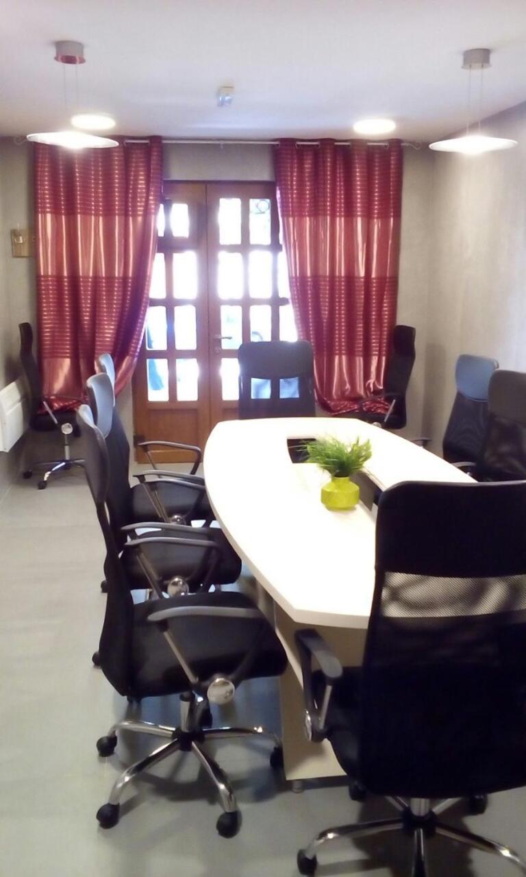 Tilia Ξενοδοχείο Τσέτινιε Εξωτερικό φωτογραφία